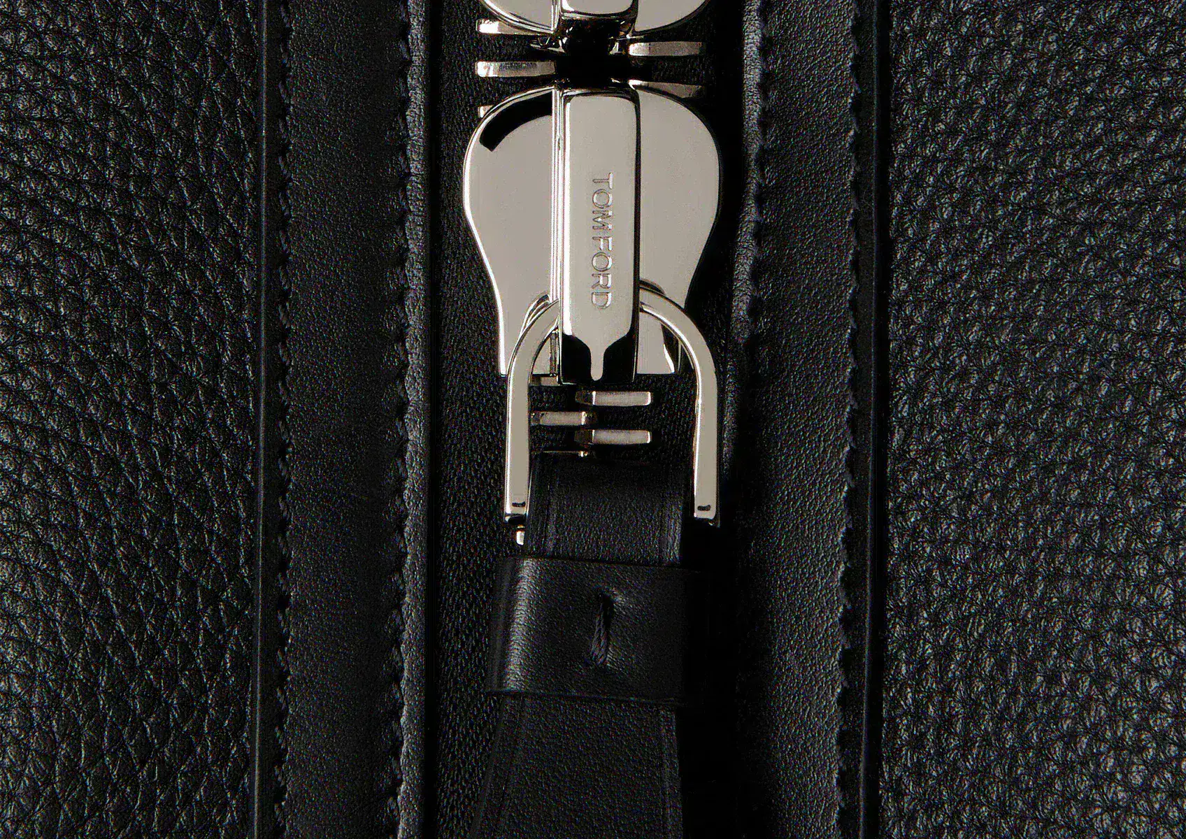 BORSA DA VIAGGIO MORBIDA IN PELLE GRANA BORSA DA VIAGGIO MORBIDA IN PELLE GRANA