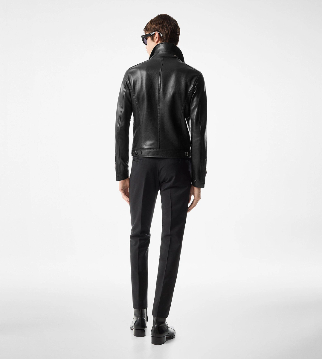 GIACCONE IN PELLE GRANA CON ZIP A CONTRASTO GIACCONE IN PELLE GRANA CON ZIP A CONTRASTO